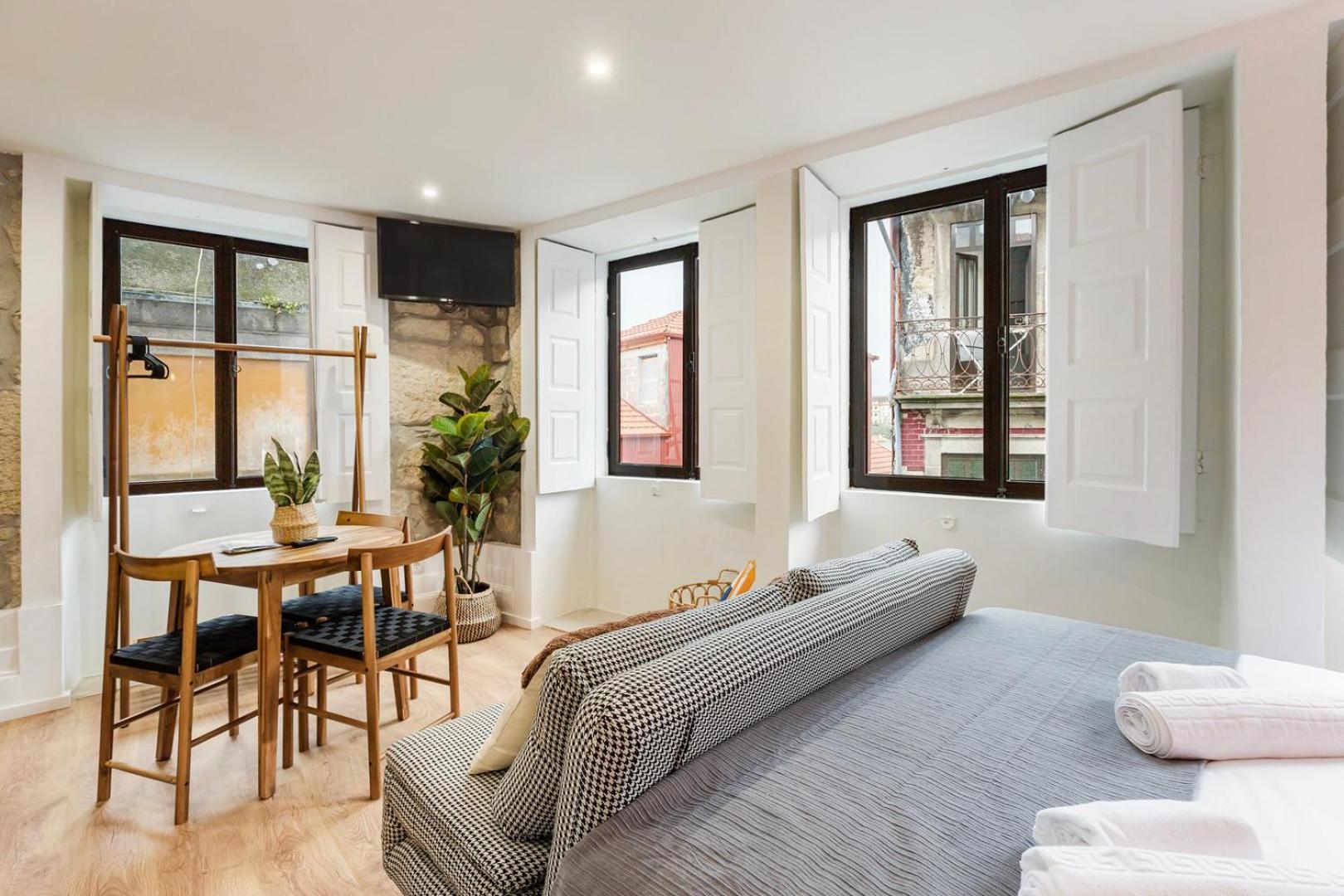 Guestready - Caldeireiros Apts Porto Eksteriør billede